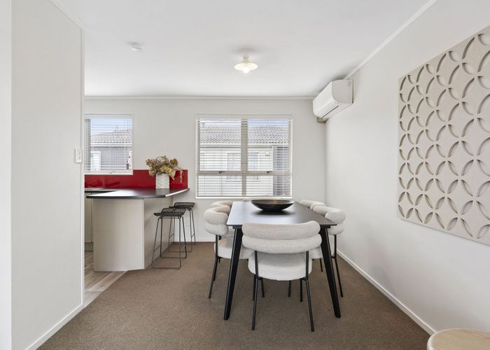  at 11/57 Point Chevalier Road, Point Chevalier, Auckland City, Auckland