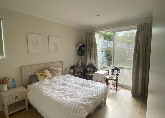  at 20 Caldera Drive, Long Bay, North Shore City, Auckland