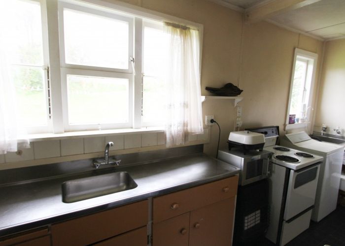  at 35 Tararua Street, Pahiatua