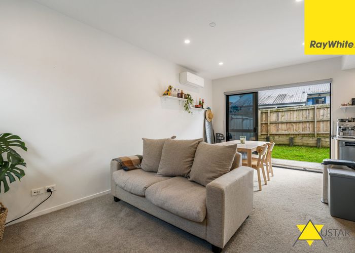  at 4/26 Toru Street, Te Atatu Peninsula, Waitakere City, Auckland