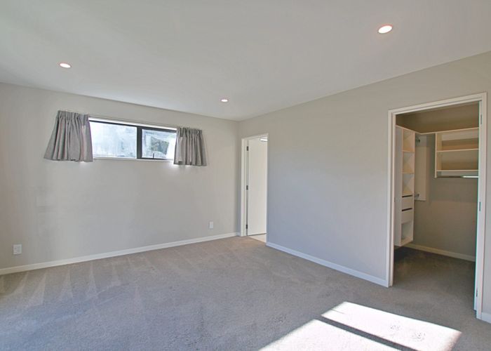  at 8 Springhill Lane, Sunnyvale, Waitakere City, Auckland