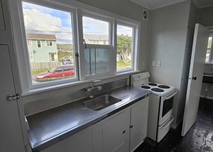  at 40 Cheshire Street, Cannons Creek, Porirua, Wellington