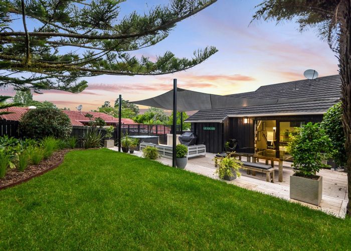  at 3 Sandiacre Way, Browns Bay, North Shore City, Auckland