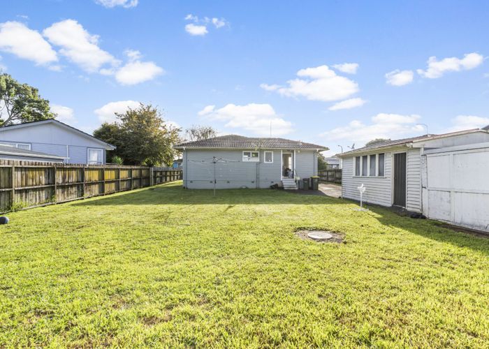  at 101 Chichester Drive, Rosehill, Papakura