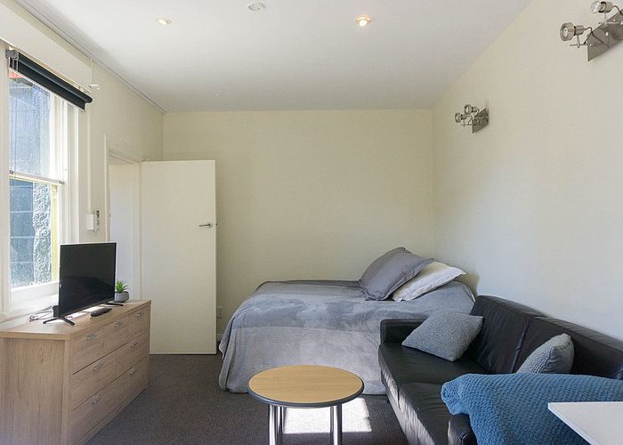  at 2/3 View Street, City Centre, Dunedin, Otago