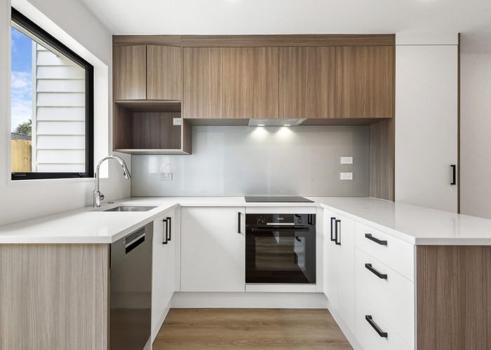  at Lot 5/94 Godley Road, Green Bay, Waitakere City, Auckland