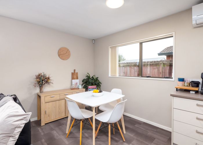  at 1/117 Wainoni Road, Avondale, Christchurch