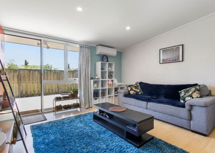  at 1/9 Poinsettia Place, Henderson, Auckland