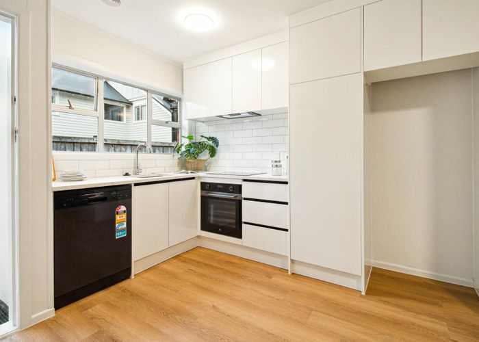  at 3/32 Ferryhill Road, Epsom, Auckland