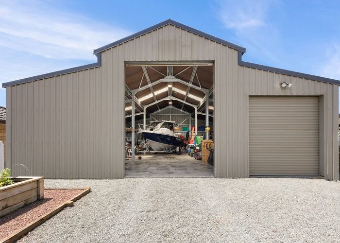  at 402A King Road, Kaiwaka