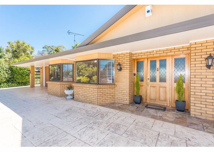  at 209 Woodlands Park Road, Titirangi, Waitakere City, Auckland