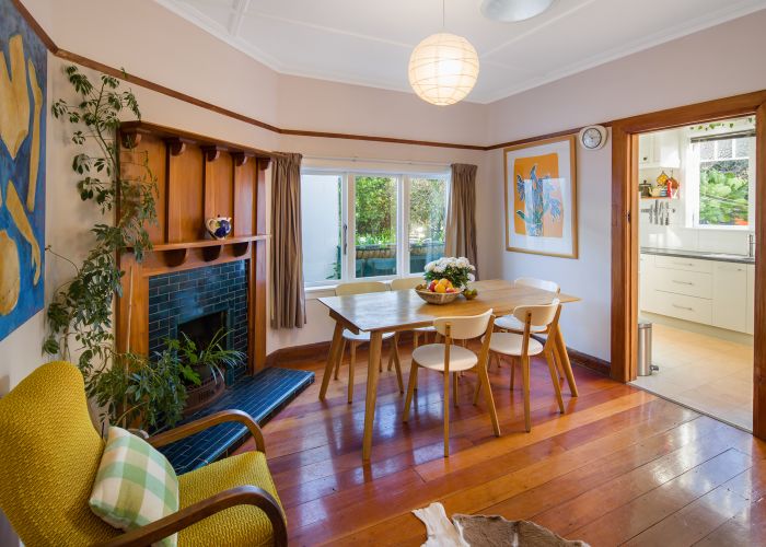  at 4 Puru Crescent, Lyall Bay, Wellington