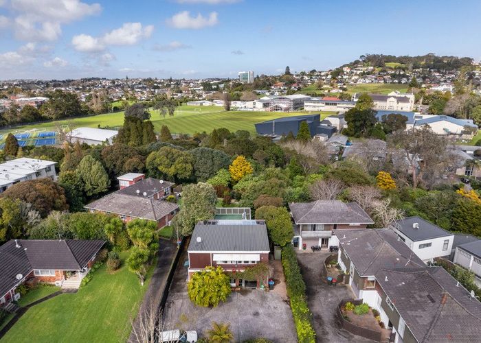  at 130B Taylors Road, Mount Albert, Auckland