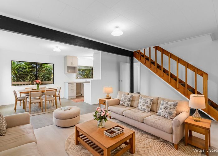  at 9 Kane Road, Papamoa Beach, Papamoa