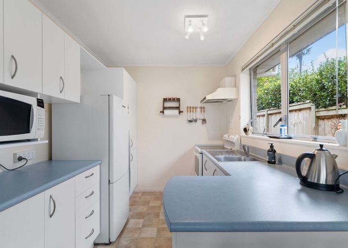  at 4/72 Normans Hill Road, Onehunga, Auckland