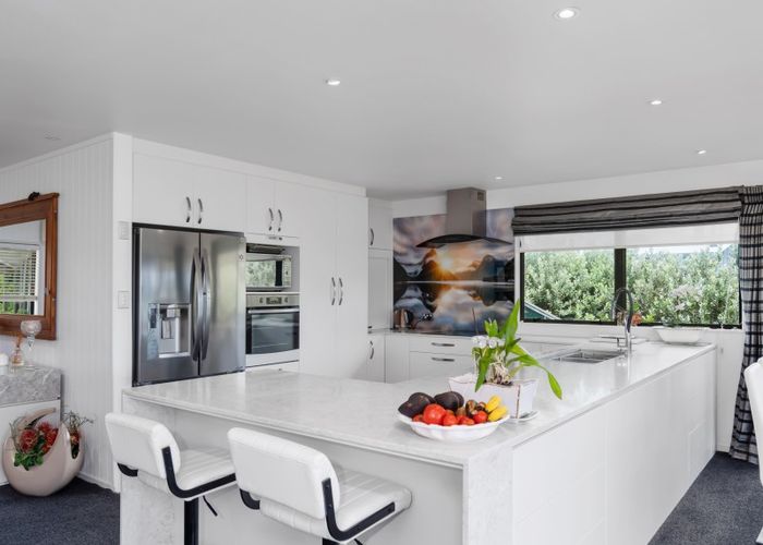  at 28 Roretana Drive, Athenree, Waihi Beach