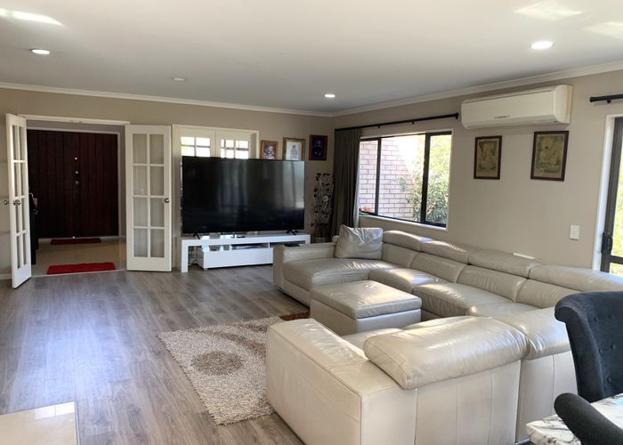  at 4 Briar Vale Place, Flat Bush, Auckland