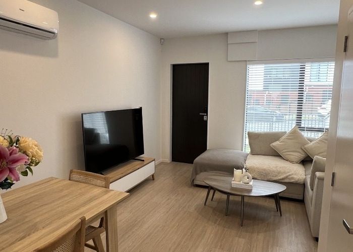  at 11 Treeline Lane, Flat Bush, Manukau City, Auckland