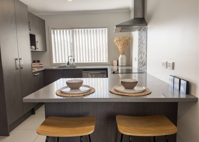  at 11 Charlotte Crescent, Dinsdale, Hamilton, Waikato