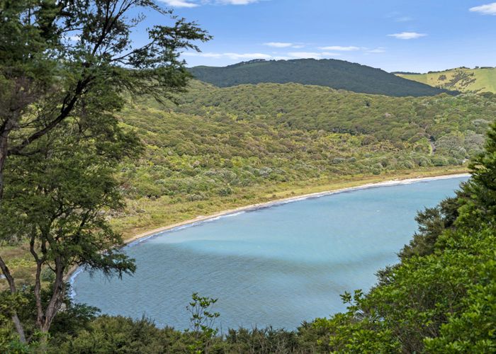  at 24 Bella Vista Road, Omiha, Waiheke Island, Auckland