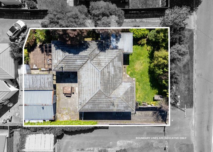  at 16 Mahana Road, St Andrews, Hamilton