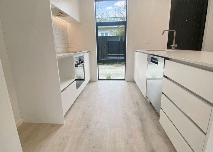  at 2/209 Cranford Street, St. Albans, Christchurch City, Canterbury