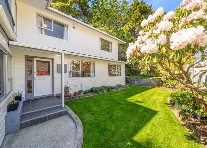  at 14 Johnswood Grove, Clouston Park, Upper Hutt, Wellington