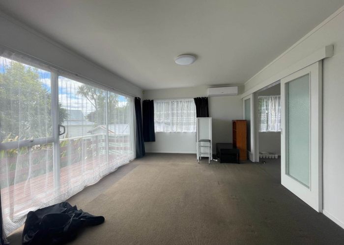  at 410 West Coast Road, Glen Eden, Waitakere City, Auckland