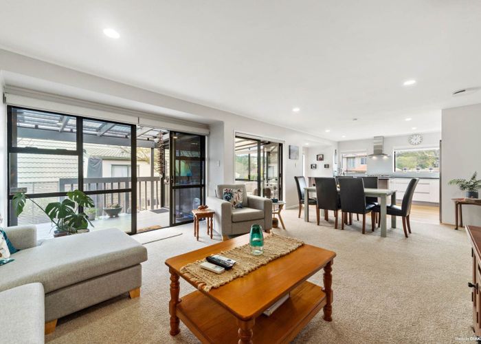  at 106 Seaview Road, Glenfield, North Shore City, Auckland