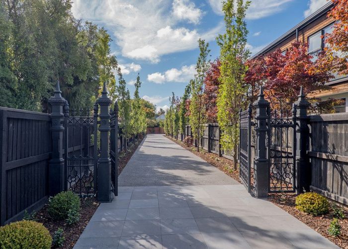  at 66 Straven Road, Fendalton, Christchurch City, Canterbury