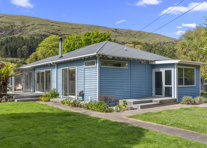  at 125 Wakefield Avenue, Sumner, Christchurch
