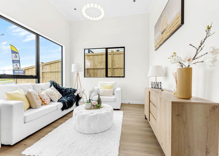  at 132  McQuoids Road, Flat Bush, Manukau City, Auckland