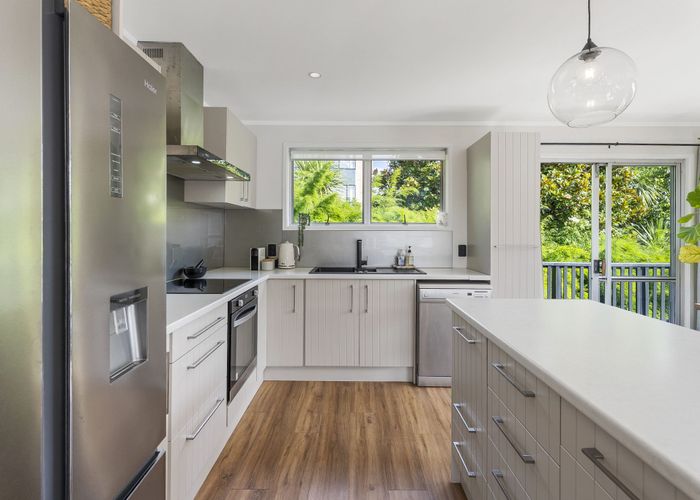  at 2/22 Sherie Place, Howick, Manukau City, Auckland