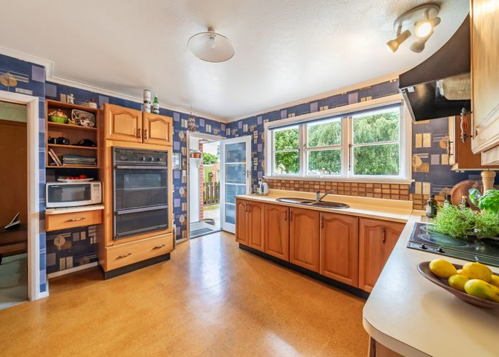  at 8 Kelly Grove, Elderslea, Upper Hutt