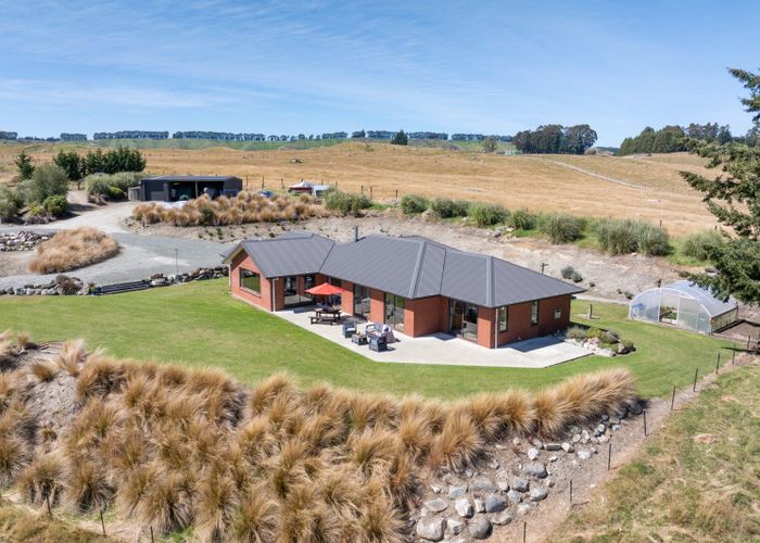 For sale 787A ManapouriTe Anau Highway, Te Anau, Southland, Southland homes.co.nz