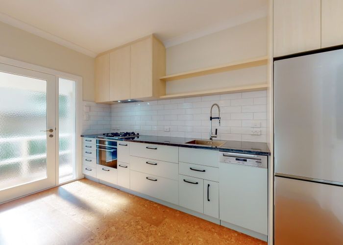  at 7b Wyndrum Ave, Waterloo, Lower Hutt, Wellington