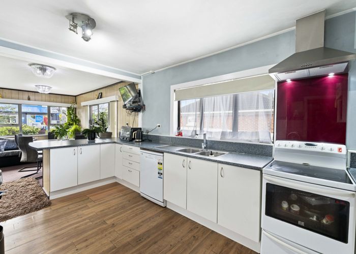  at 57 Settlement Road, Papakura, Papakura, Auckland