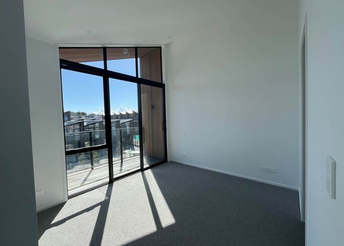  at 7 Amber Court, Stonefields, Auckland City, Auckland