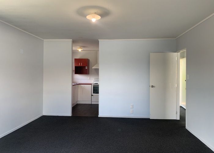  at 3/9 Alston Avenue, Kelston, Waitakere City, Auckland