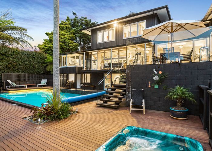  at 48 Rutherford Terrace, Meadowbank, Auckland City, Auckland