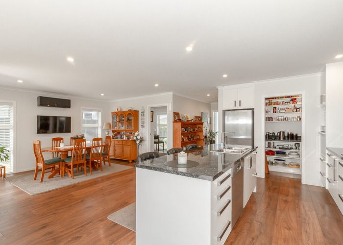  at 38 Hurunui Drive, Te Awa, Napier