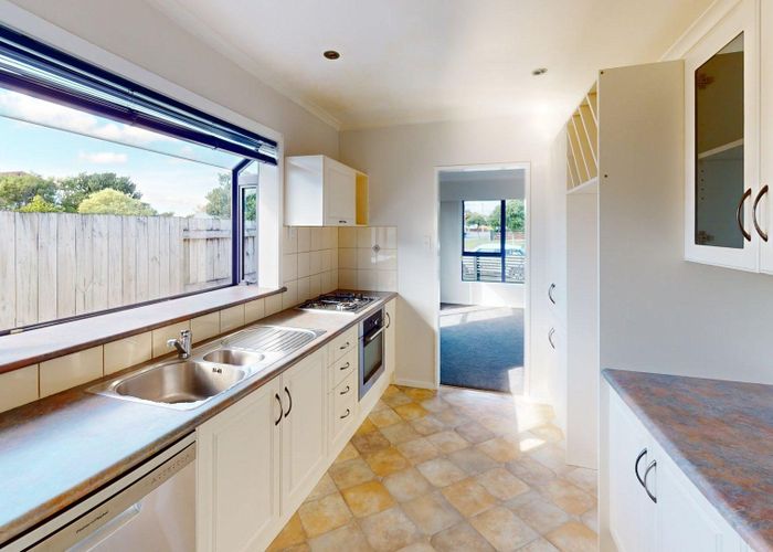  at 5 Essex Place, Milson, Palmerston North, Manawatu / Whanganui