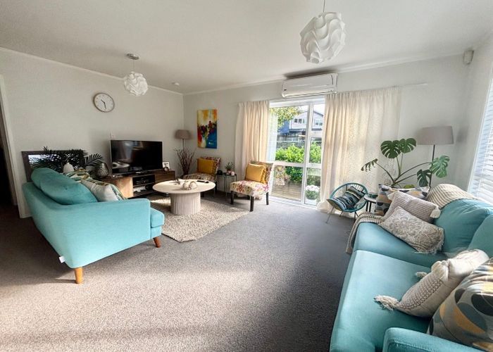 at 1/31 Captain Scott Road, Glen Eden, Waitakere City, Auckland