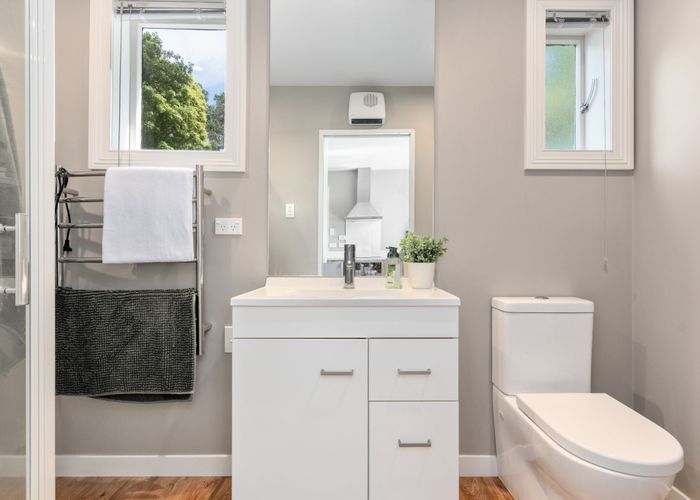  at 24 Buffon Street, Waltham, Christchurch City, Canterbury