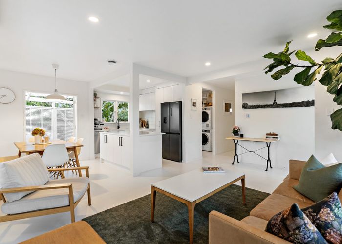  at 40 Fairclough Road, Beach Haven, North Shore City, Auckland