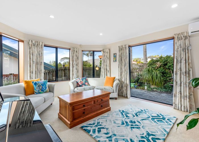  at 19 Angel Way, Stanmore Bay, Whangaparaoa