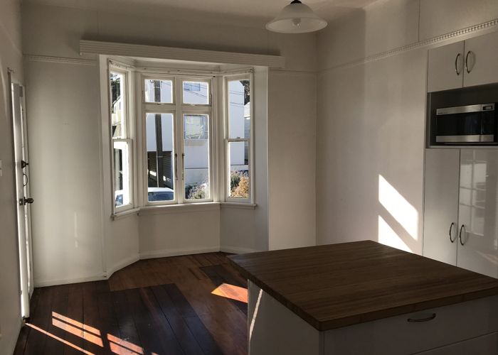  at 2/56 Elizabeth St, Mount Victoria, Wellington, Wellington