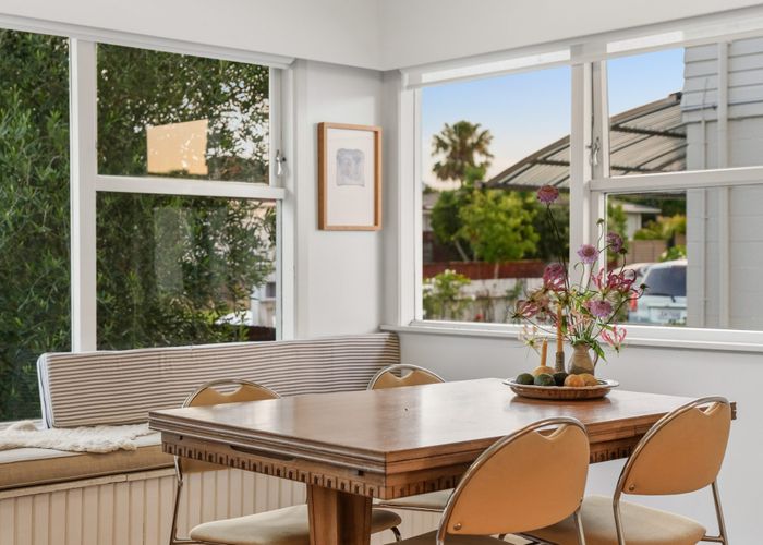  at 24 Tamariki Avenue, Kelston, Waitakere City, Auckland