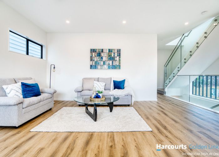  at Lot 9/25 Jandell Crescent, Bucklands Beach, Manukau City, Auckland