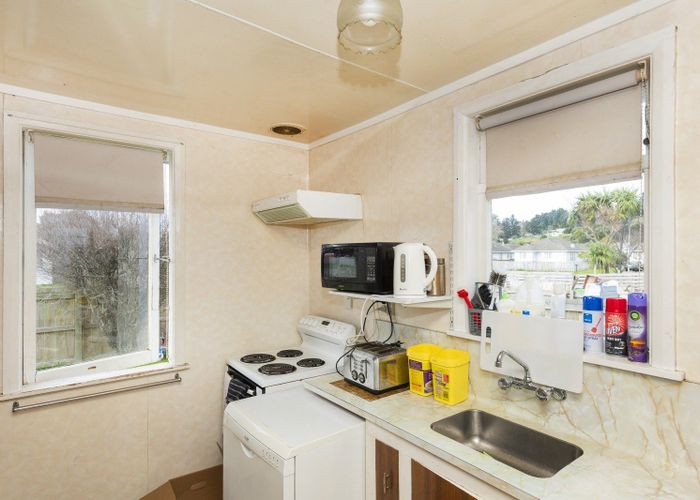  at 33 Glasgow Crescent, Kaiti, Gisborne